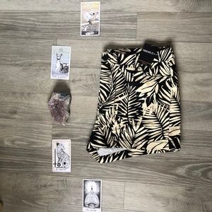 Forever21+ | Patterned Tropical Shorts | Size: 16